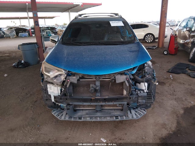 JTMJFREV1GD176652 Toyota RAV4 SE