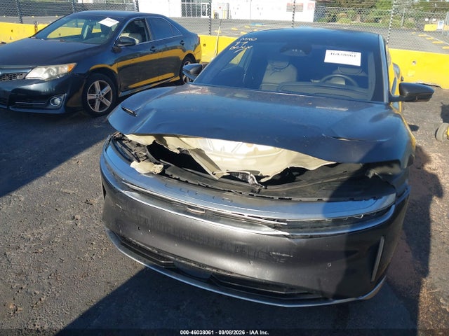 Lucid Air Touring 2023 50EA1TEA1PA001887 Image 6