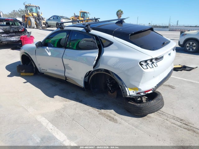 Aukcja sprzedaży 2022 Ford Mustang Mach-e Premium, vin: 3FMTK3SU2NMA49600, numer aukcji: 46038087