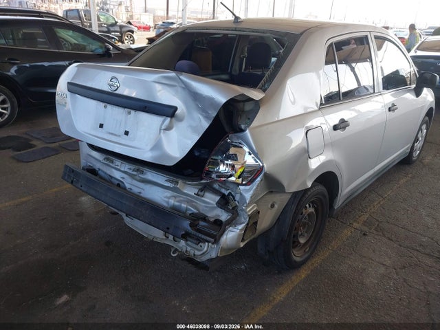 2010 Nissan Versa 1.6 Base მანქანა იყიდება აუქციონზე, vin: 3N1CC1AP4AL389982, აუქციონის ნომერი: 46038098