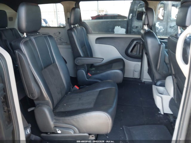 2C4RDGCG9KR595324 Dodge Grand Caravan Sxt