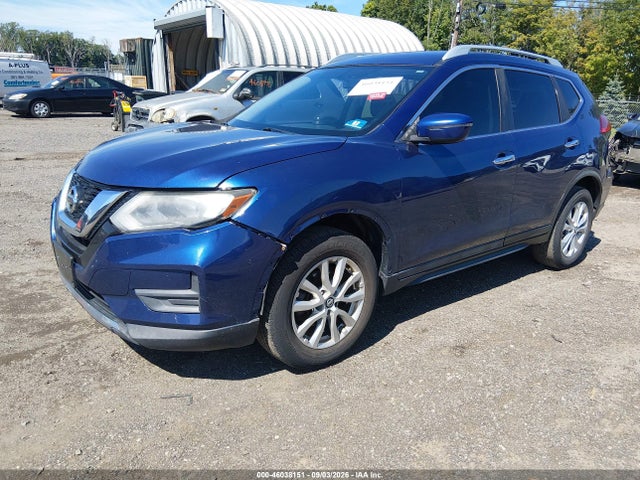 2017 Nissan Rogue Sv მანქანა იყიდება აუქციონზე, vin: JN8AT2MT7HW149918, აუქციონის ნომერი: 46038151