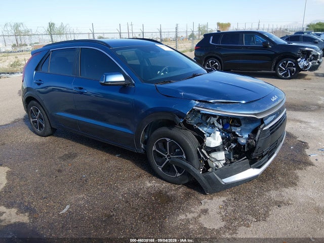 46038168 :رقم المزاد ، KNDCR3LE7R5202927 vin ، 2024 Kia Niro Ex مزاد بيع