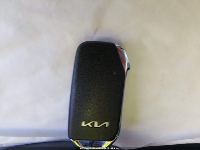 46038168 :رقم المزاد ، KNDCR3LE7R5202927 vin ، 2024 Kia Niro Ex مزاد بيع