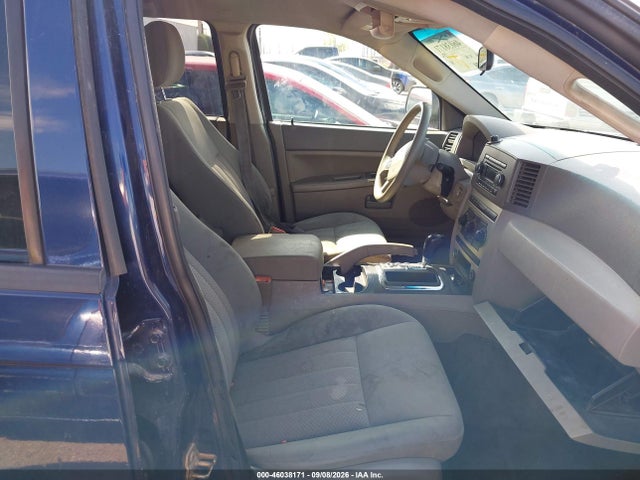 2006 Jeep Grand Cherokee Laredo მანქანა იყიდება აუქციონზე, vin: 1J8GR48K26C277556, აუქციონის ნომერი: 46038171