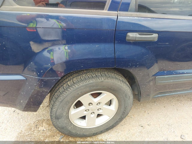 2006 Jeep Grand Cherokee Laredo მანქანა იყიდება აუქციონზე, vin: 1J8GR48K26C277556, აუქციონის ნომერი: 46038171