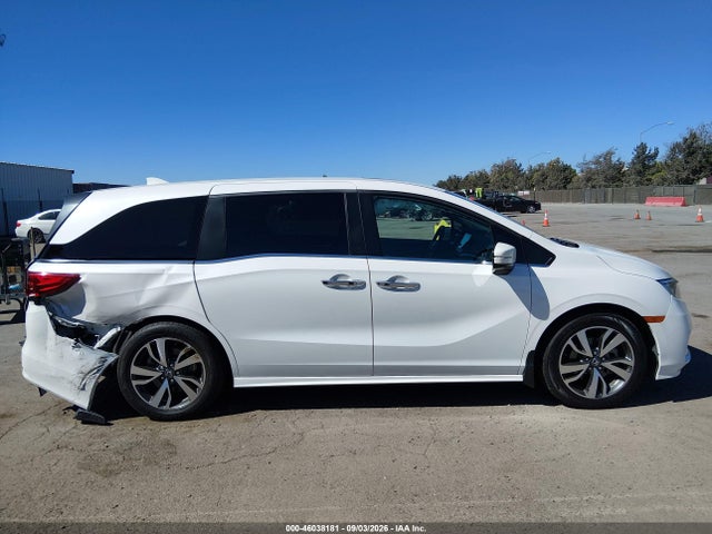 Продажа на аукционе авто 2023 Honda Odyssey Touring, vin: 5FNRL6H85PB015889, номер лота: 46038181