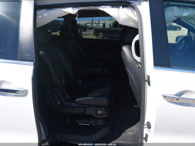 Продажа на аукционе авто 2023 Honda Odyssey Touring, vin: 5FNRL6H85PB015889, номер лота: 46038181