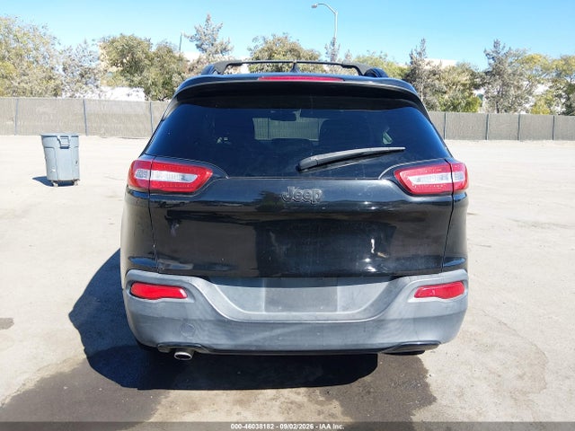 46038182 :رقم المزاد ، 1C4PJLAB4HW548105 vin ، 2017 Jeep Cherokee Altitude Fwd مزاد بيع