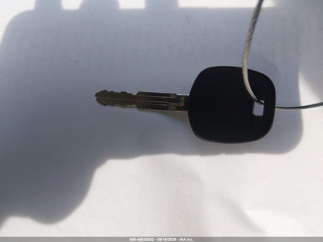 46038202 :رقم المزاد ، 4T4BF1FK0CR256286 vin ، 2012 Toyota Camry Le مزاد بيع
