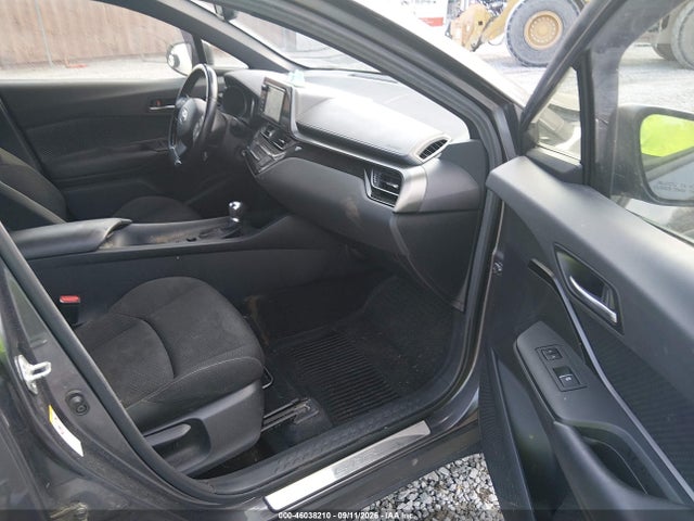 2018 Toyota C-hr Xle მანქანა იყიდება აუქციონზე, vin: JTNKHMBX8J1011631, აუქციონის ნომერი: 46038210