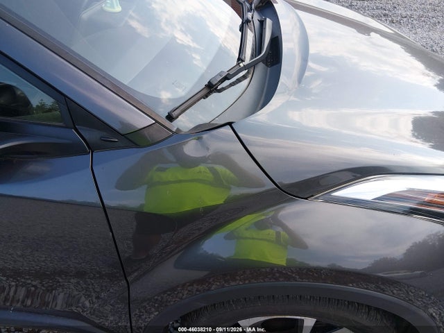 2018 Toyota C-hr Xle მანქანა იყიდება აუქციონზე, vin: JTNKHMBX8J1011631, აუქციონის ნომერი: 46038210