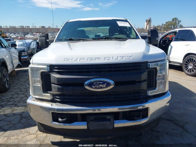 46038227 :رقم المزاد ، 1FT7X2AT2HEE83343 vin ، 2017 Ford F-250 Xl مزاد بيع