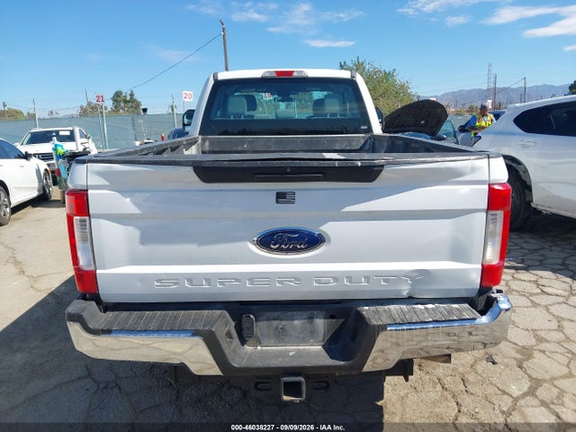 46038227 :رقم المزاد ، 1FT7X2AT2HEE83343 vin ، 2017 Ford F-250 Xl مزاد بيع