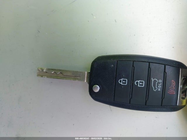 5XYPG4A53LG619914 KIA Sorento 3.3l Lx