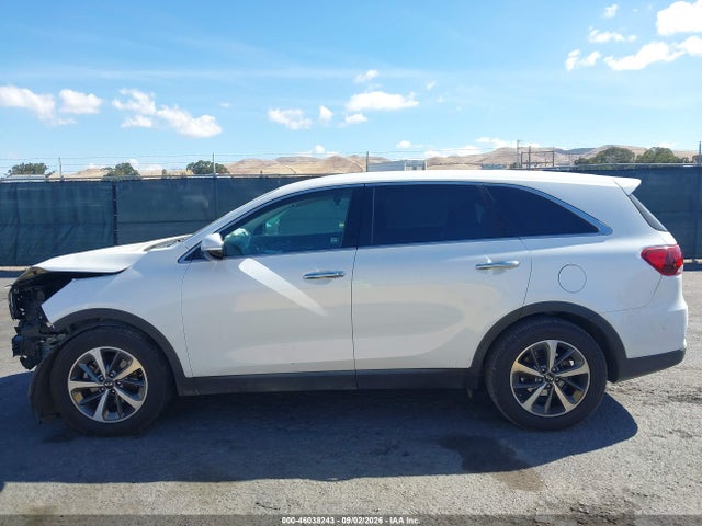 5XYPG4A53LG619914 KIA Sorento 3.3l Lx