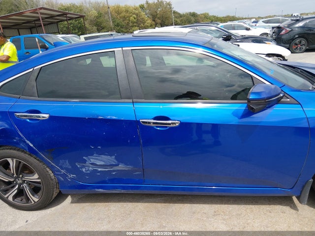 Honda Civic Touring 2018 JHMFC1F99JX021093 Image 15
