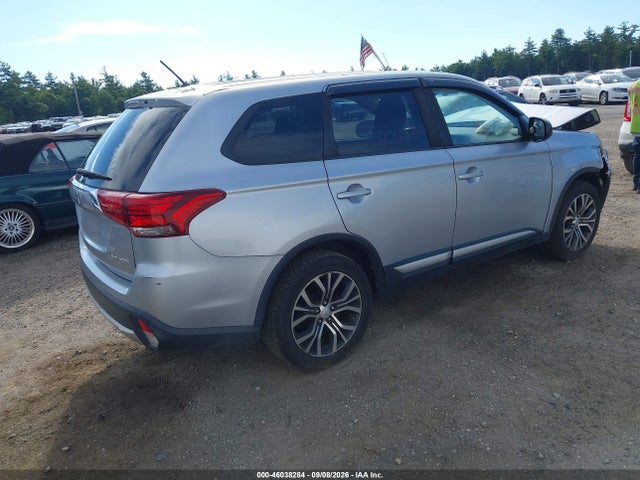 Продажа на аукционе авто 2016 Mitsubishi Outlander Es, vin: JA4AZ3A30GZ037831, номер лота: 46038284