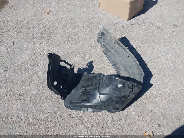 46038290 :رقم المزاد ، JTDBU4EE1B9156913 vin ، 2011 Toyota Corolla Le مزاد بيع