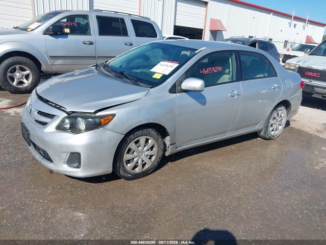 46038290 :رقم المزاد ، JTDBU4EE1B9156913 vin ، 2011 Toyota Corolla Le مزاد بيع