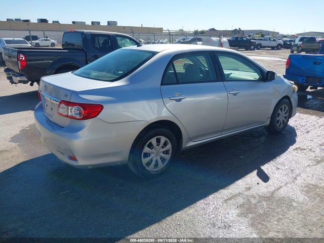 46038290 :رقم المزاد ، JTDBU4EE1B9156913 vin ، 2011 Toyota Corolla Le مزاد بيع