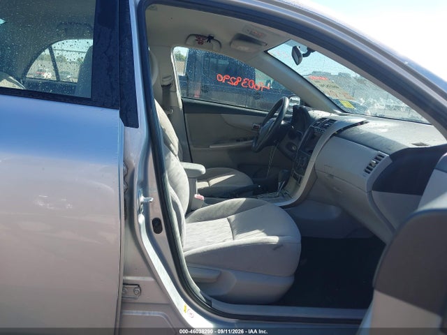 46038290 :رقم المزاد ، JTDBU4EE1B9156913 vin ، 2011 Toyota Corolla Le مزاد بيع