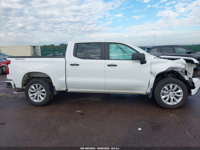 2021 Chevrolet Silverado 1500 4wd  Short Bed Custom მანქანა იყიდება აუქციონზე, vin: 3GCPYBEK2MG341219, აუქციონის ნომერი: 46038292