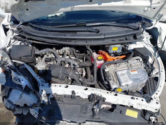 Toyota Prius C Two 2014 JTDKDTB33E1565575 Image 10