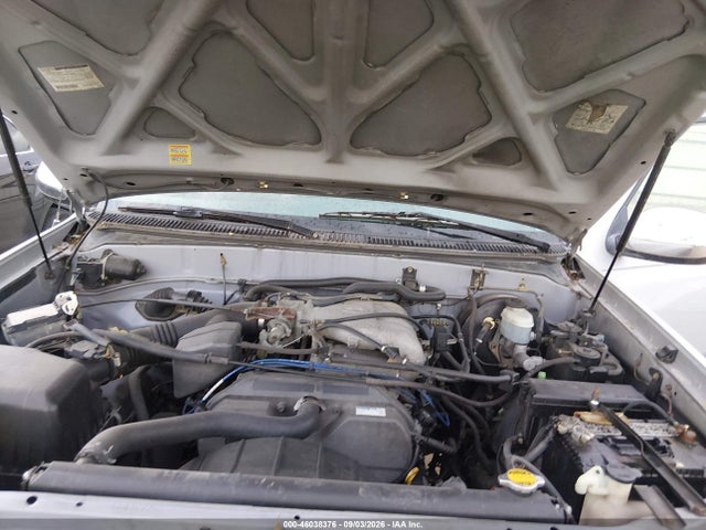 2000 Toyota Tundra Sr5 მანქანა იყიდება აუქციონზე, vin: 5TBRN3417YS080542, აუქციონის ნომერი: 46038376