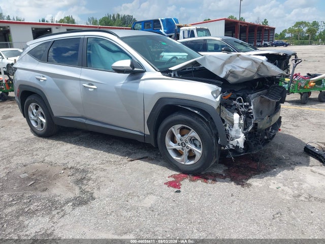 46038411 :رقم المزاد ، 5NMJB3AE2NH136390 vin ، 2022 Hyundai Tucson Sel مزاد بيع