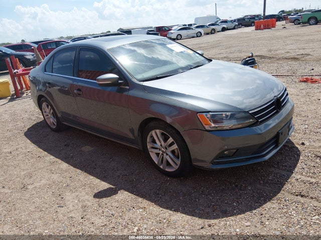 46038435 :رقم المزاد ، 3VWL07AJ2FM326981 vin ، 2015 Volkswagen Jetta 1.8t Sel مزاد بيع