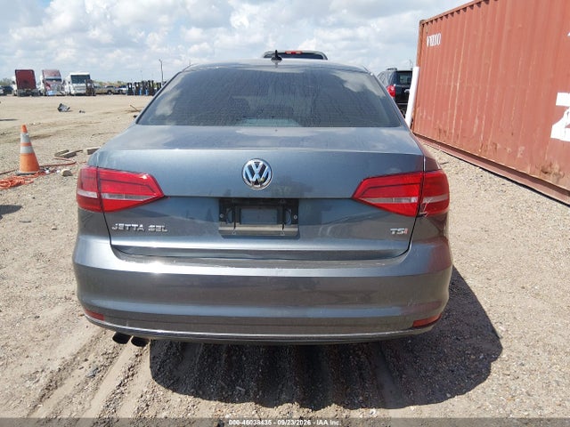 46038435 :رقم المزاد ، 3VWL07AJ2FM326981 vin ، 2015 Volkswagen Jetta 1.8t Sel مزاد بيع