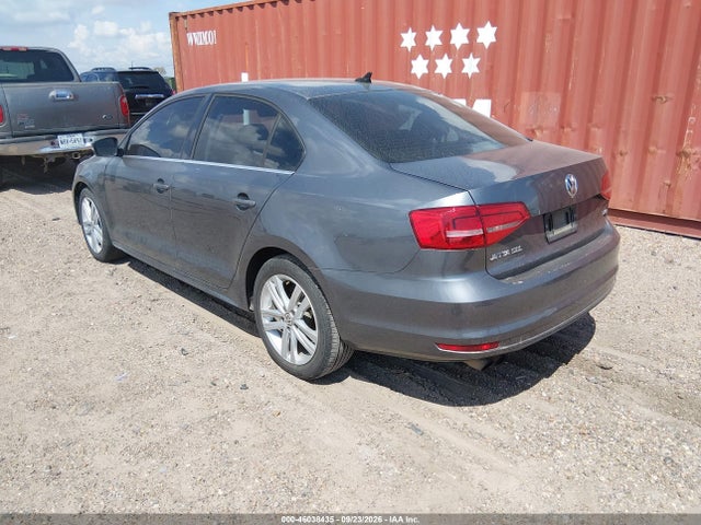 46038435 :رقم المزاد ، 3VWL07AJ2FM326981 vin ، 2015 Volkswagen Jetta 1.8t Sel مزاد بيع