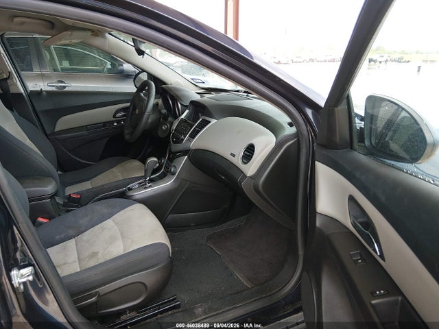 Продажа на аукционе авто 2016 Chevrolet Cruze Limited Ls Auto, vin: 1G1PC5SG8G7211535, номер лота: 46038489