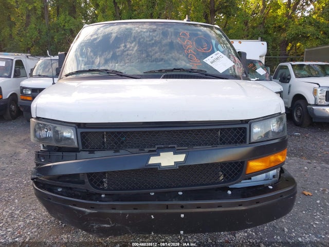 2024 Chevrolet Express Cargo Rwd 2500 Extended Wheelbase Wt მანქანა იყიდება აუქციონზე, vin: 1GCWGBFP8R1288086, აუქციონის ნომერი: 46038512