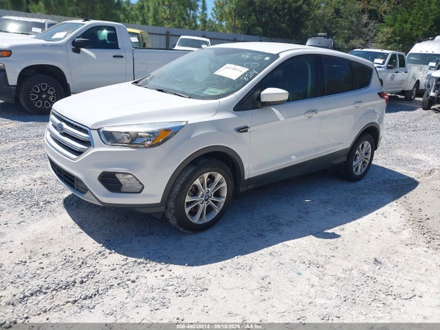 Ford ESCAPE SE 2019 1FMCU9GD7KUA65238 Image 2