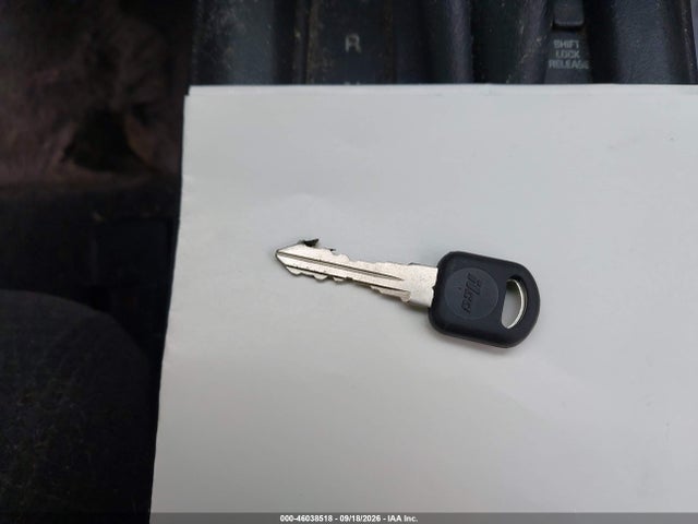 46038518 :رقم المزاد ، 1G2WP52K51F197039 vin ، 2001 Pontiac Grand Prix Gt مزاد بيع