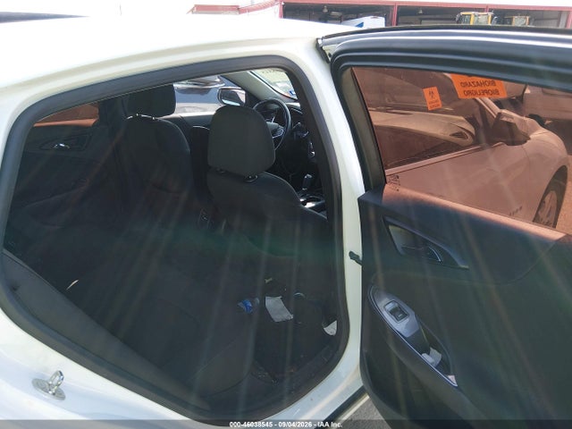 Chevrolet MALIBU LT 2018 1G1ZD5ST8JF131331 Image 8