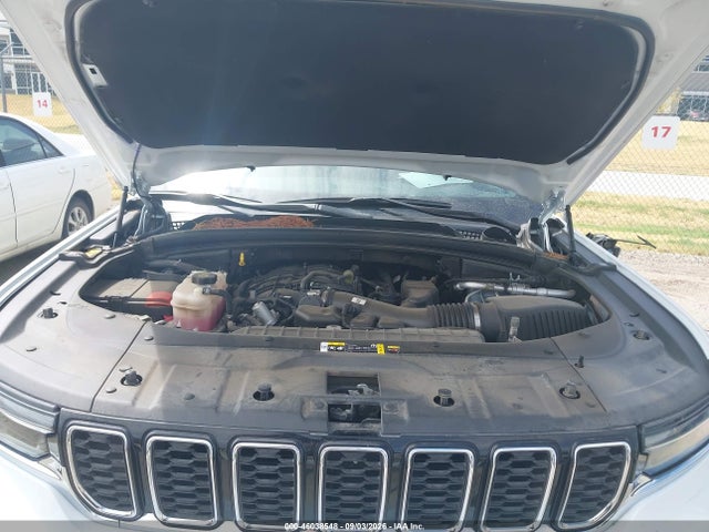 Продажа на аукционе авто 2024 Jeep Grand Cherokee L Limited 4x4, vin: 1C4RJKBGXR8572539, номер лота: 46038548