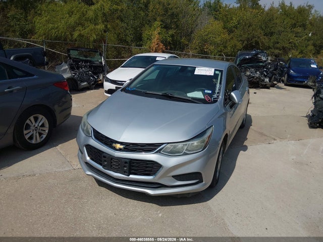 1G1BC5SM8H7203338 Chevrolet Cruze Ls Auto