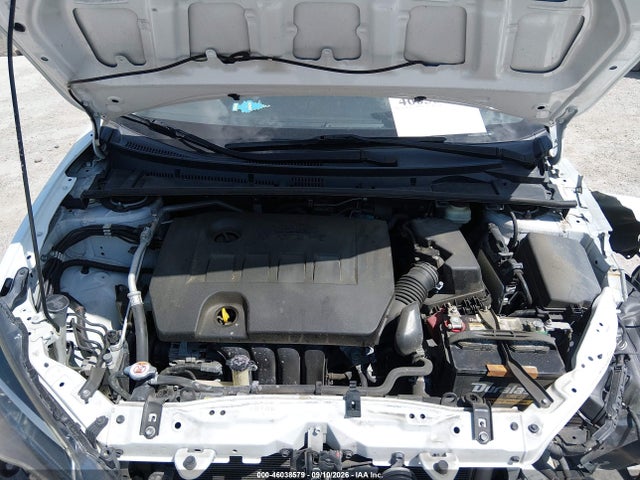 Продажа на аукционе авто 2018 Toyota Corolla Le, vin: 5YFBURHE3JP811347, номер лота: 46038579