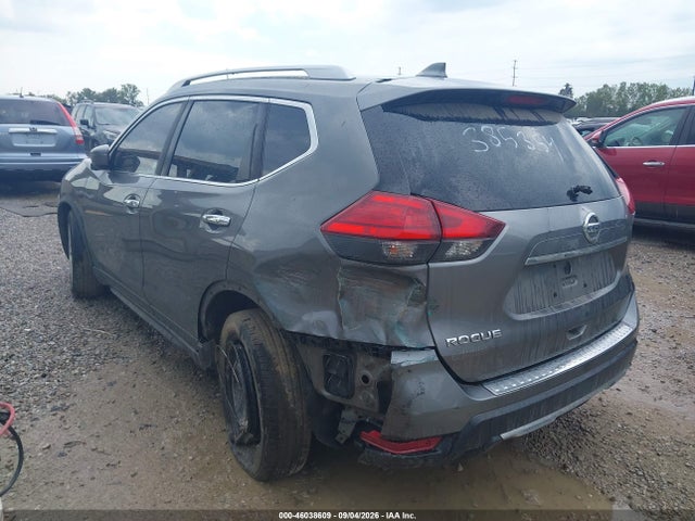 2017 Nissan Rogue S მანქანა იყიდება აუქციონზე, vin: JN8AT2MT5HW385354, აუქციონის ნომერი: 46038609