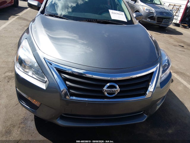 2015 Nissan Altima 2.5 S მანქანა იყიდება აუქციონზე, vin: 1N4AL3AP2FN921811, აუქციონის ნომერი: 46038619