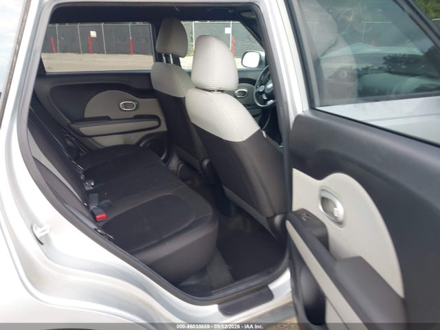 46038659 :رقم المزاد ، KNDJN2A27J7621391 vin ، 2018 Kia Soul مزاد بيع