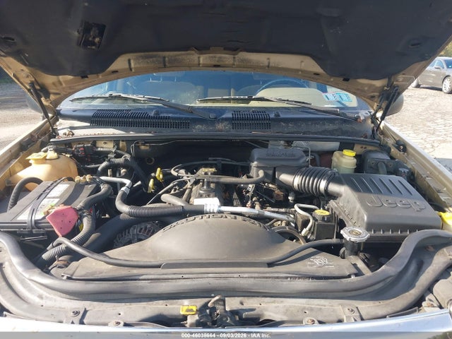 Продаж на аукціоні авто 2000 Jeep Grand Cherokee Laredo, vin: 1J4GW48SXYC142399, номер лоту: 46038664
