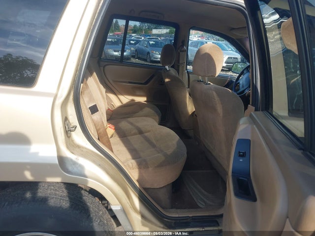 Продаж на аукціоні авто 2000 Jeep Grand Cherokee Laredo, vin: 1J4GW48SXYC142399, номер лоту: 46038664