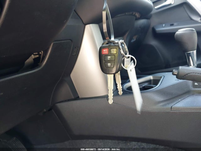 Продажа на аукционе авто 2017 Toyota Rav4 Xle, vin: 2T3RFREV6HW567495, номер лота: 46038672