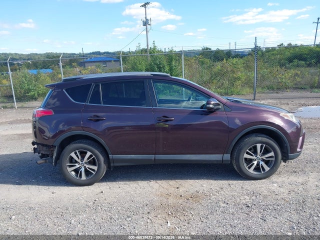 Продажа на аукционе авто 2017 Toyota Rav4 Xle, vin: 2T3RFREV6HW567495, номер лота: 46038672