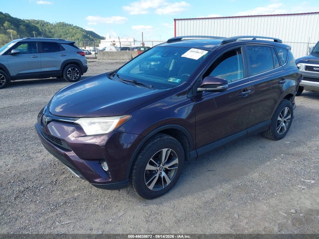 Продажа на аукционе авто 2017 Toyota Rav4 Xle, vin: 2T3RFREV6HW567495, номер лота: 46038672