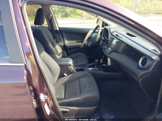 Продажа на аукционе авто 2017 Toyota Rav4 Xle, vin: 2T3RFREV6HW567495, номер лота: 46038672